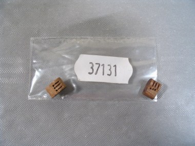37131/MANTUA/ Poulie  à violon en noyer 8 mm (2 pièces).