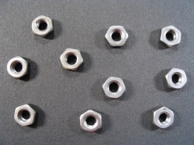 Ecrou acier M4 (10 pièces).