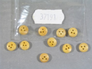 37191/MANTUA/Cap de mouton en buis 7 mm (10 pièces).